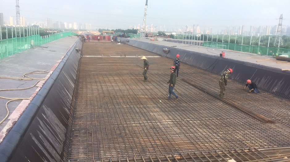 1561620582335824.jpg 3.主線右幅第二聯(lián)上底腹板鋼筋.jpg